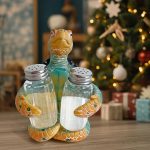 Sea Turtle Decor Salt and Pepper Shaker Set (Green And Yellow)
